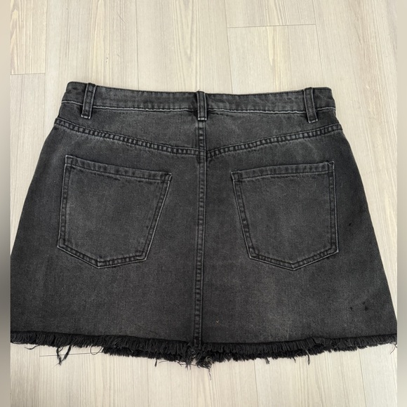 Free People We The Free Zip It Up Black Denim Skirt Size 31 - Picture 8 of 10